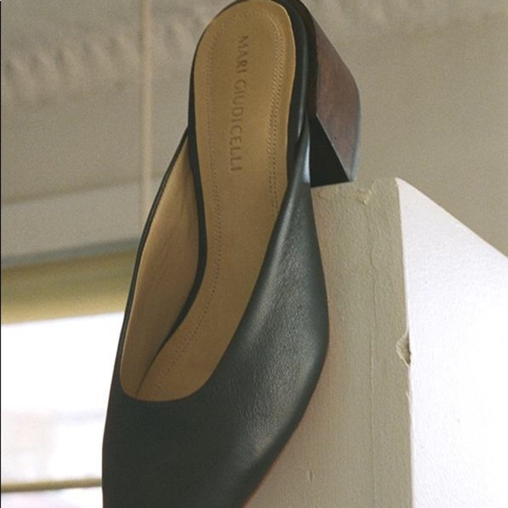 BNWOT Mari Giudicelli Leblon Mules 7.5 / 38 - Picture 3 of 8